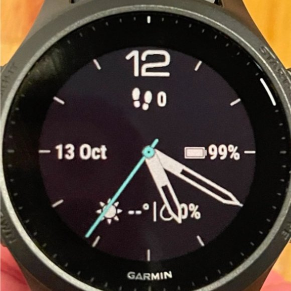 Like New - Garmin Forerunner 945 Running Watch - Picture 5 of 5